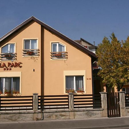 克卢日-纳波卡 帕尔克旅馆酒店 外观 照片